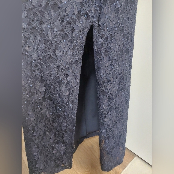 Connected Apparel Navy Long Sleeve Lace Dress - Picture 2 of 6